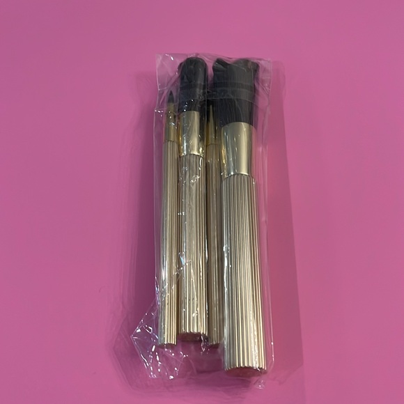 Estée Lauder set of 4 Brushes. New still in plastic. - Picture 5 of 14